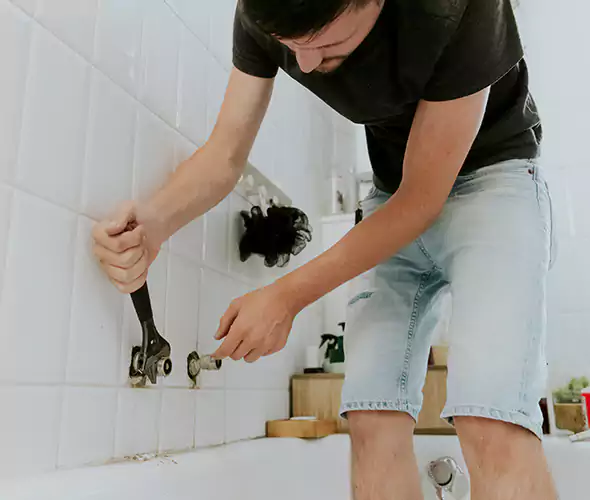 Affordable Bathtub Faucet Replacement in Carnot-Moon: Choose Experienced Local Technicians