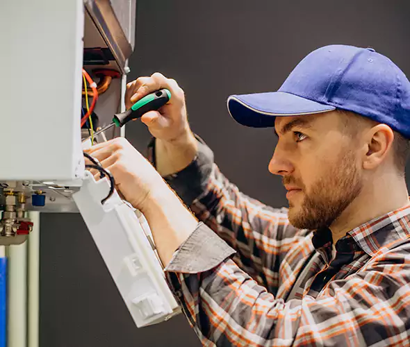 Expert Plumber for Water Heater Maintenance in Carnot-Moon, PA: Schedule Affordable Services Today